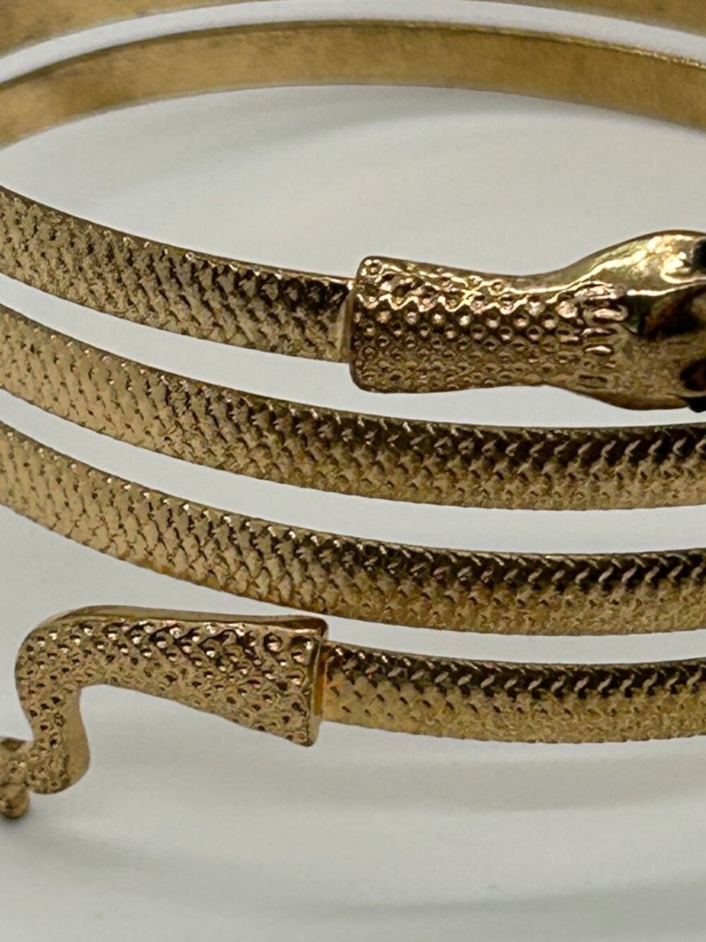 Gold-tone Snake Arm Cuff Spiral Wrap Bracelet Cleopatra Egyptian Medusa Costume - Picture 9 of 12